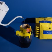 Custom image caption